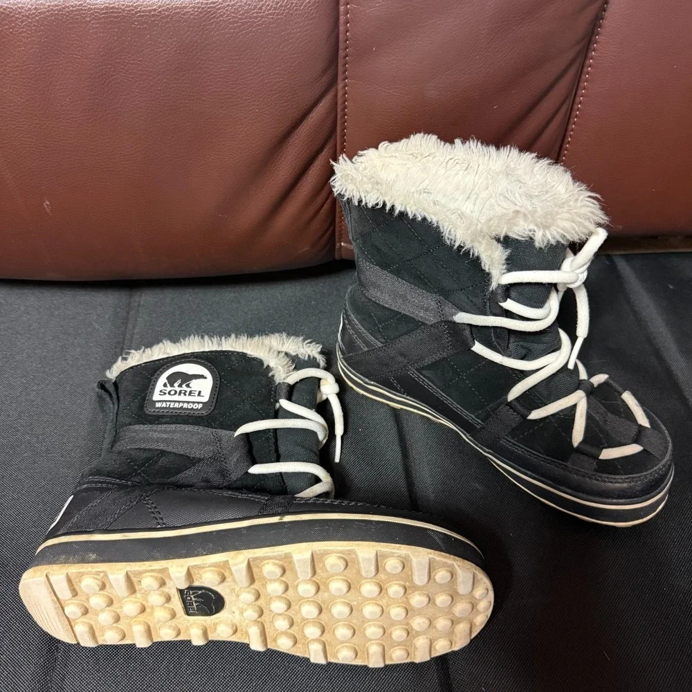 Sorel NL2079-010 Womens Waterproof Winter Snow Boots Black Faux Fur Size‎ 5